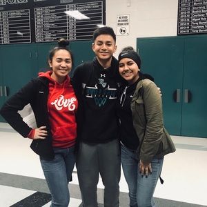 Meet your Posher, Evelyn